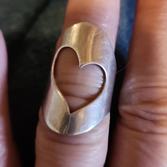 Vintage Abstract heart sterling ring 6.5- 6.75 - Picture 7 of 7